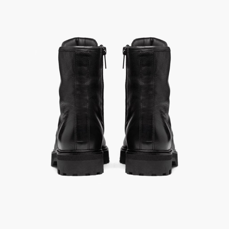[S] Combat | Black