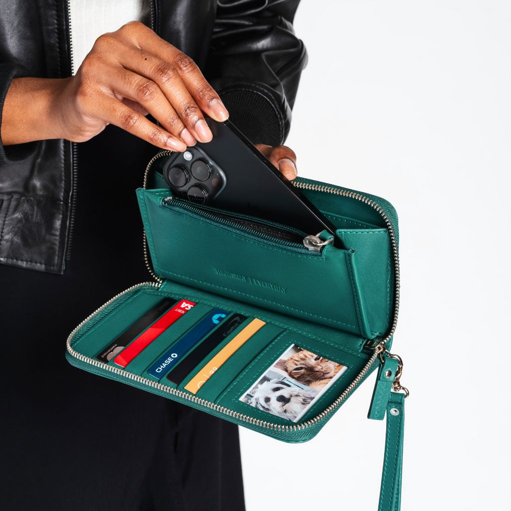 Wallet Wristlet | Pine