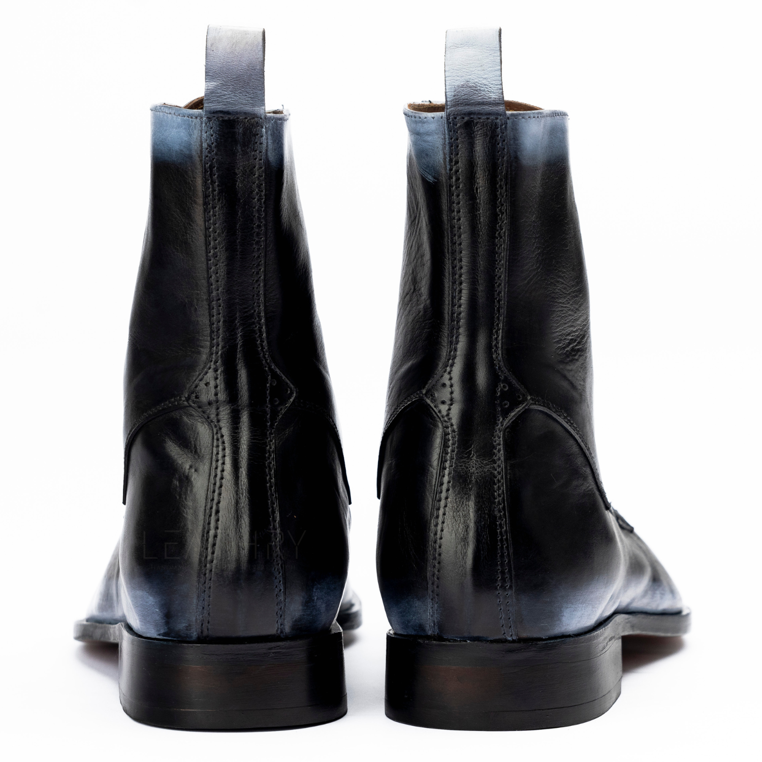 The Isen | Grey Burnish Hand Paint