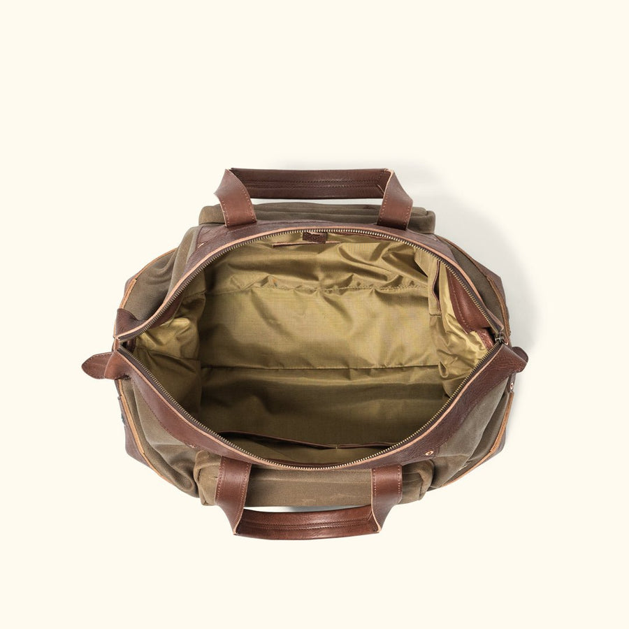 Dakota Waxed Canvas Weekend Bag | Field Khaki w/ Chestnut Brown Leather  |  Duffle Bag