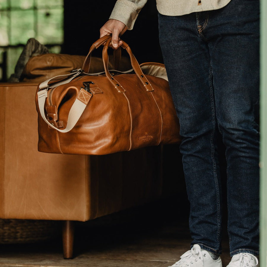 Walker Leather Weekend Bag | Rustic Tan  |  Duffle Bag