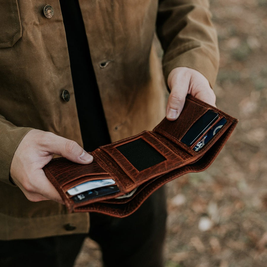Ryder Reserve Bison Leather Trifold Wallet | Brown